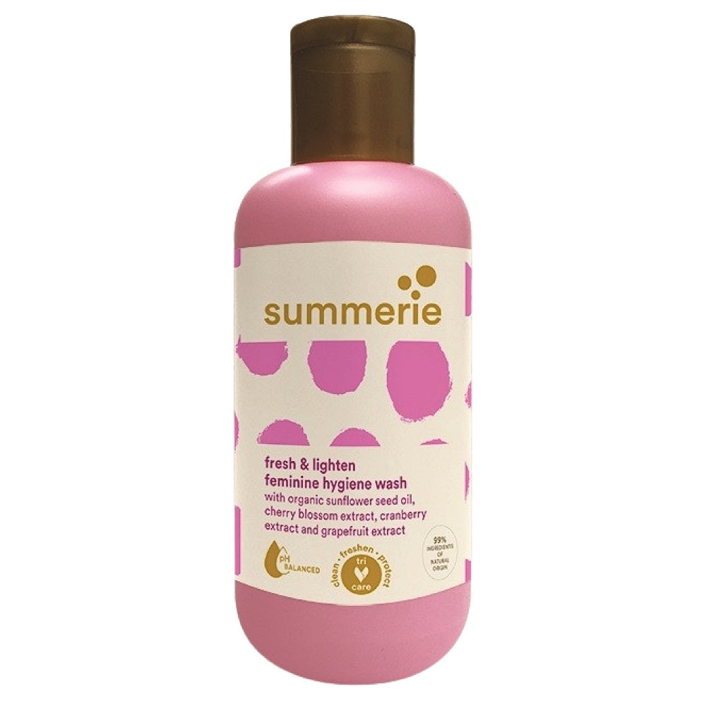 SUMMERIE Fresh and Lighten Feminine Hygiene Wash 150ml bottle on a clean background.